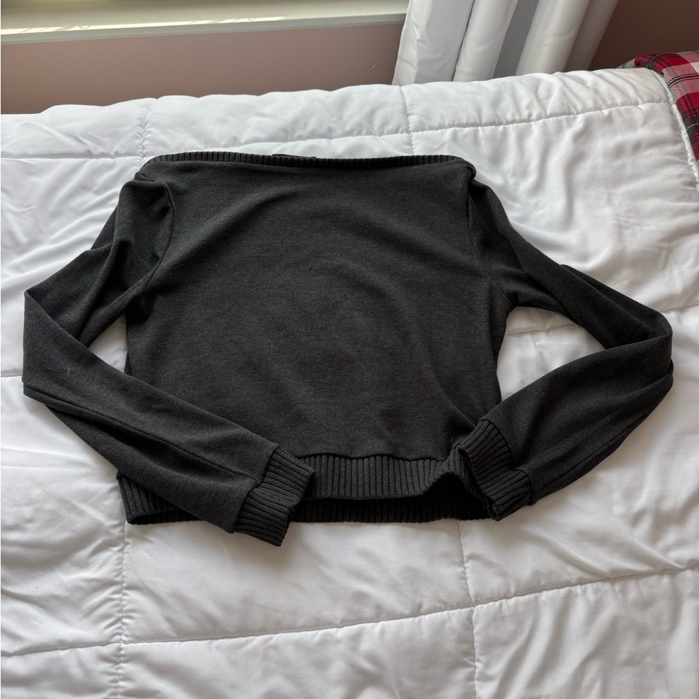 Zara sweater top